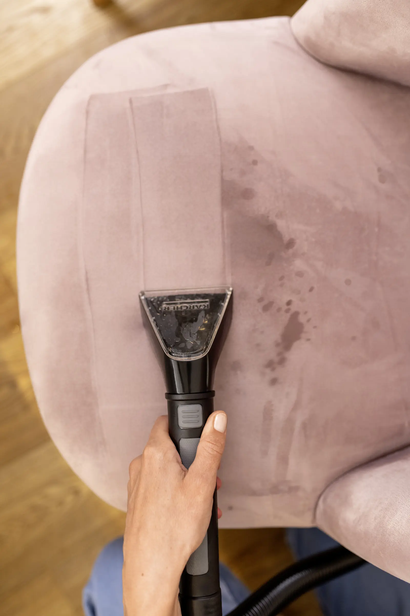 Моющий пылесос Karcher SE 2 Spot Pure+ 1.081-410.0 + средство для ковров 1л (White) - 4