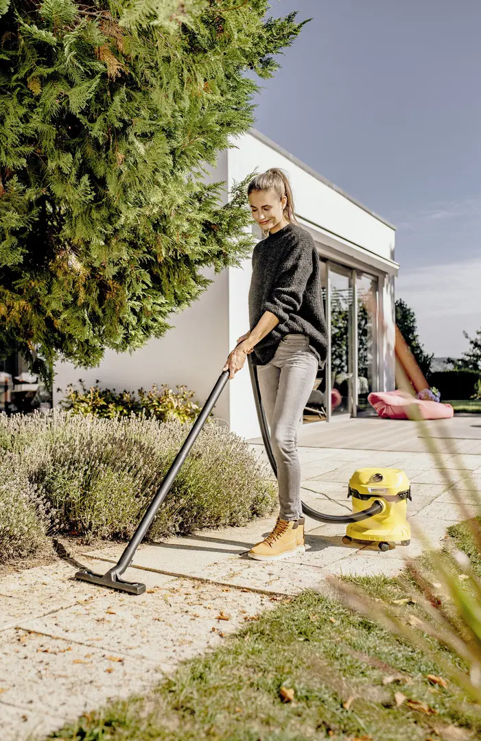 Пылесос Karcher WD 2 Plus V-12/4/18 Set (Yellow) - 4