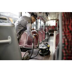 Aspirator cu spalare Karcher Puzzi 8/1 Anniversary Edition (Black/Yellow) Thumb