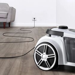 Пылесос Midea C7 MBC1860WB (White/Black) Thumb