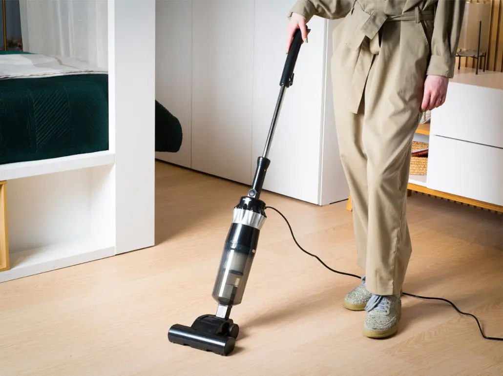 Вертикальный пылесос Prime3 2in1 SVC12 (Black/Silver) - 6