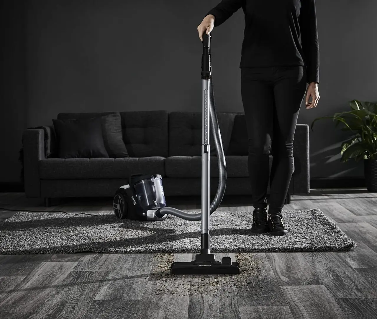 Пылесос Rowenta Compact Power XXL RO4B25EA (Black)