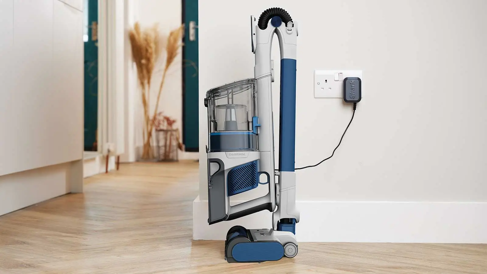 Aspirator vertical Shark PowerPro IZ380EU (Blue/White)