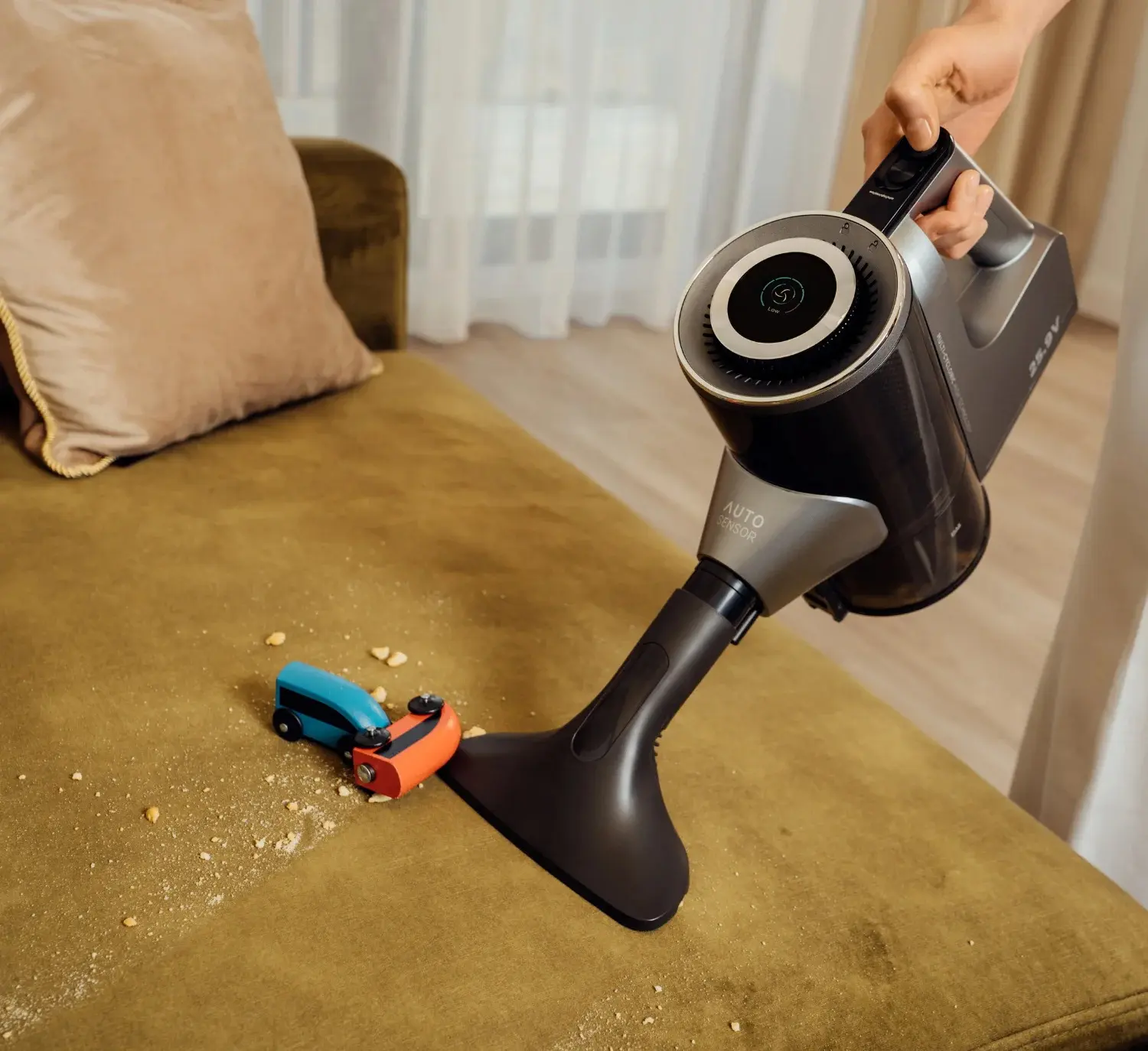 Вертикальный пылесос Sharp SA-VP5551GS (Grey)