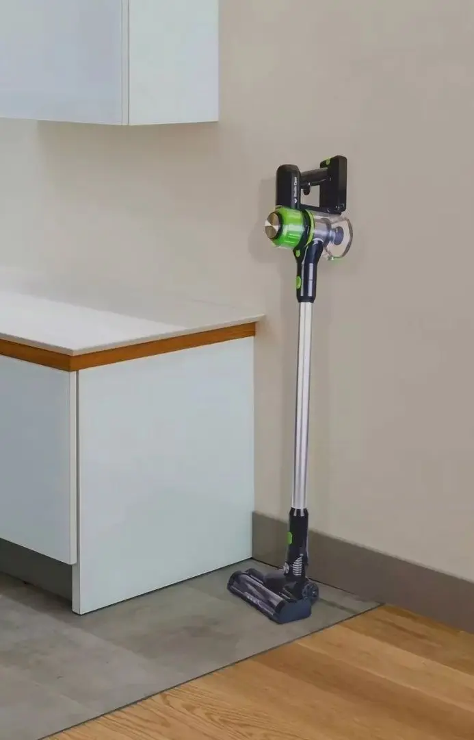 Вертикальный пылесос Studio Casa BST-723A (Green/Black)