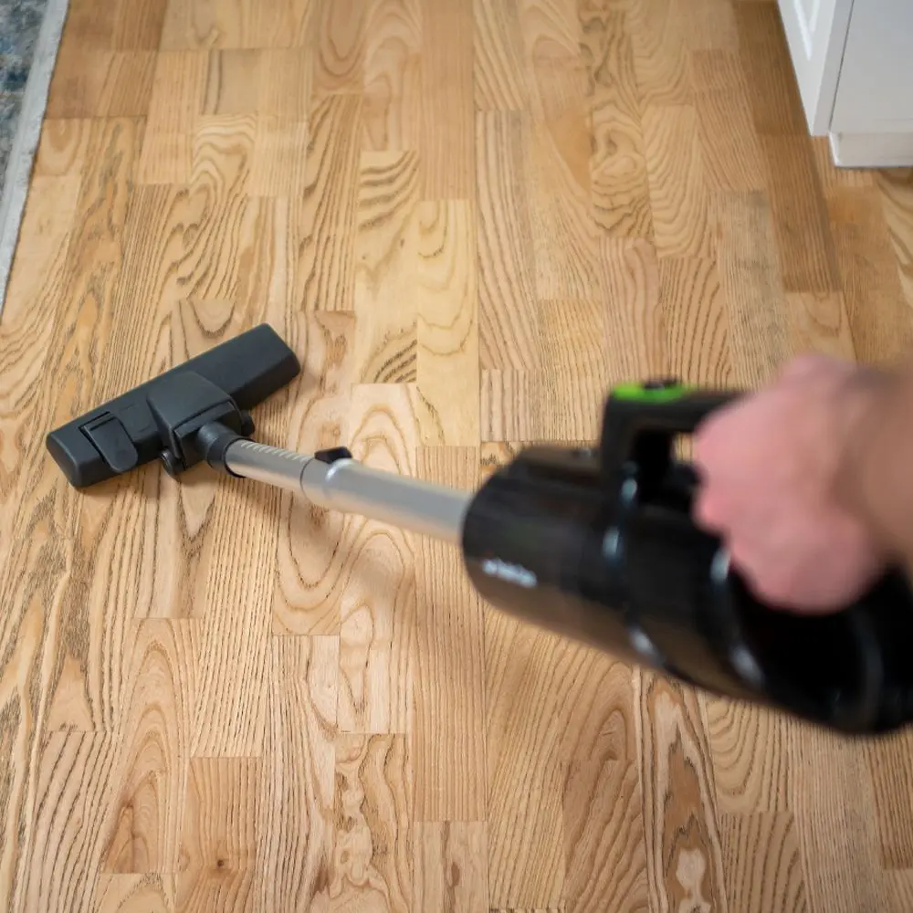 Aspirator vertical Studio Casa SC2220 (Black/Green)