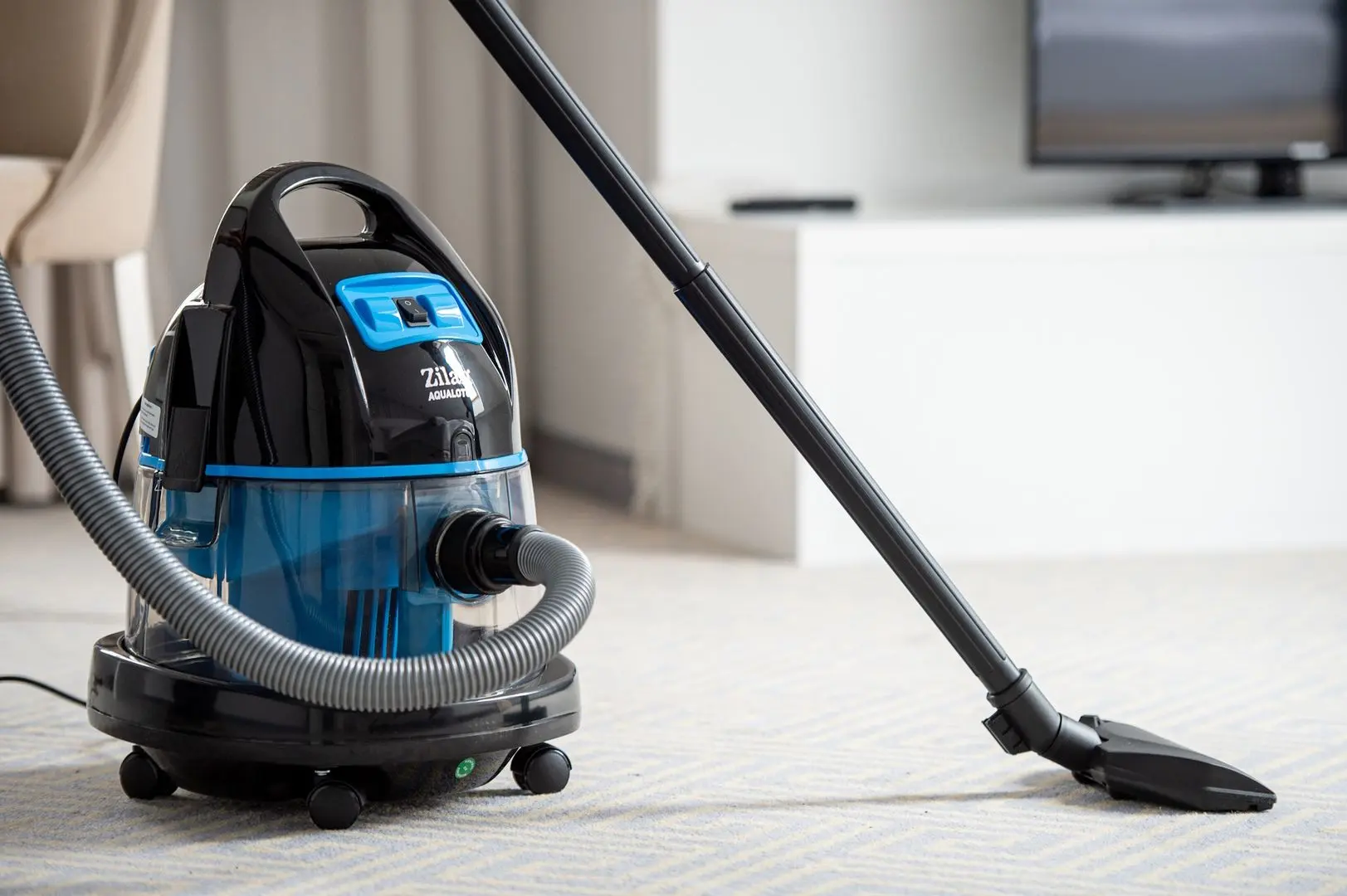 Aspirator Zilan ZLN8945 (Blue/Black)