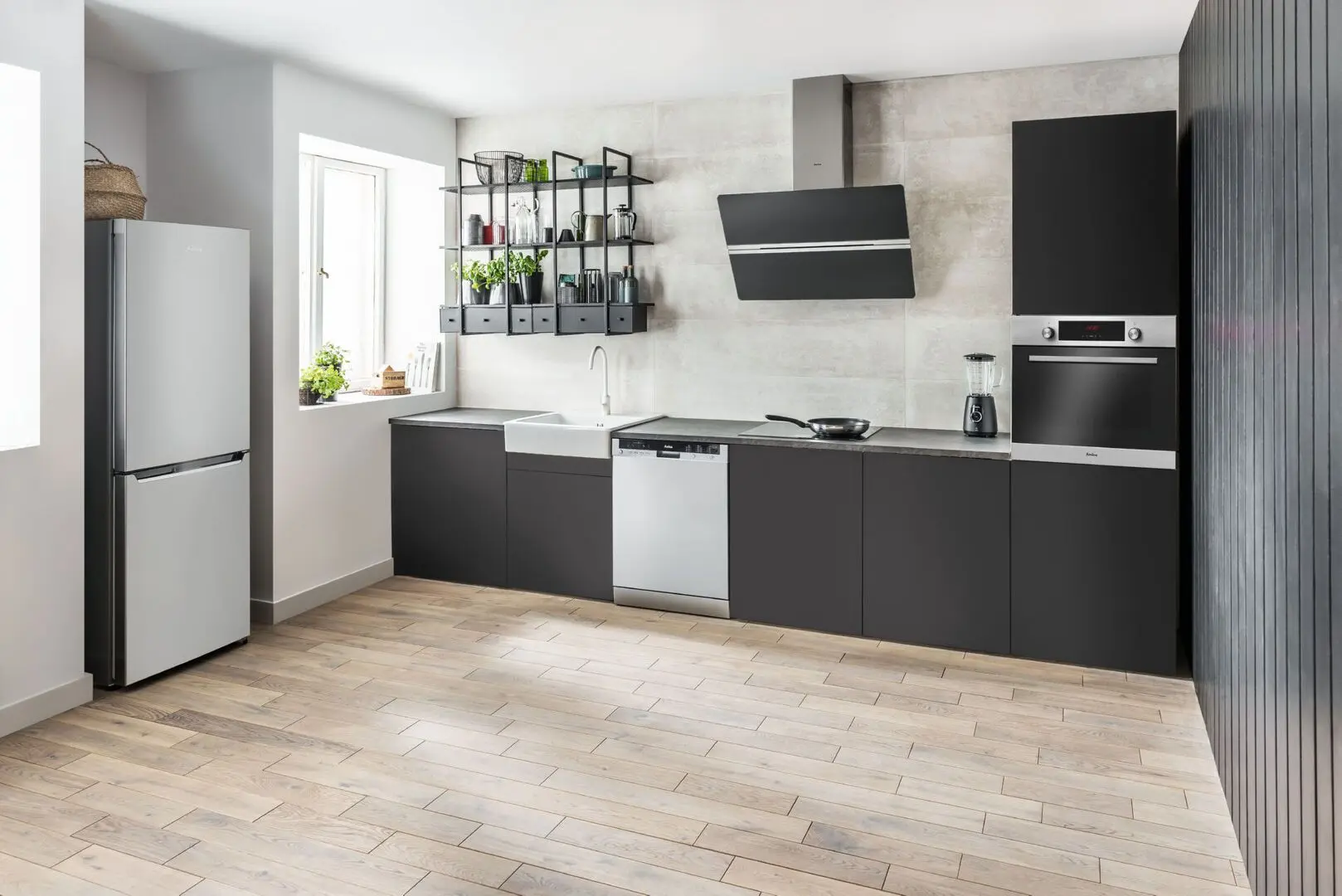 Встраиваемая электрическая духовка Amica Fine EB7541H (Inox/Black) - 3