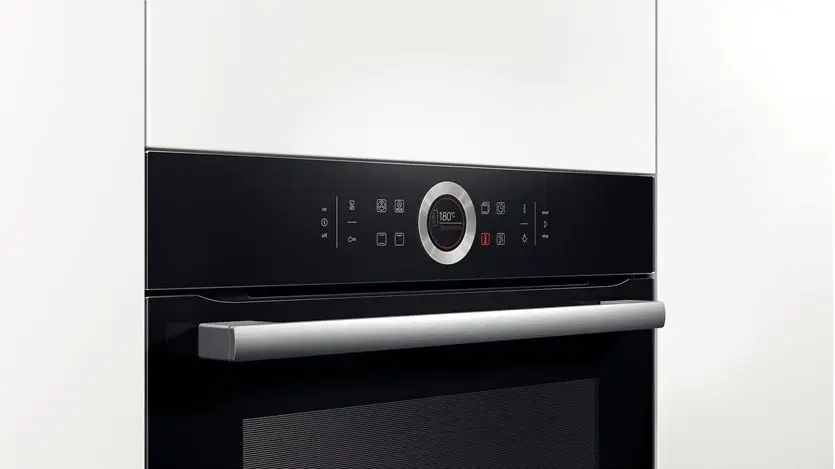 Встраиваемая электрическая духовка Bosch HBG633NB1 (Black)