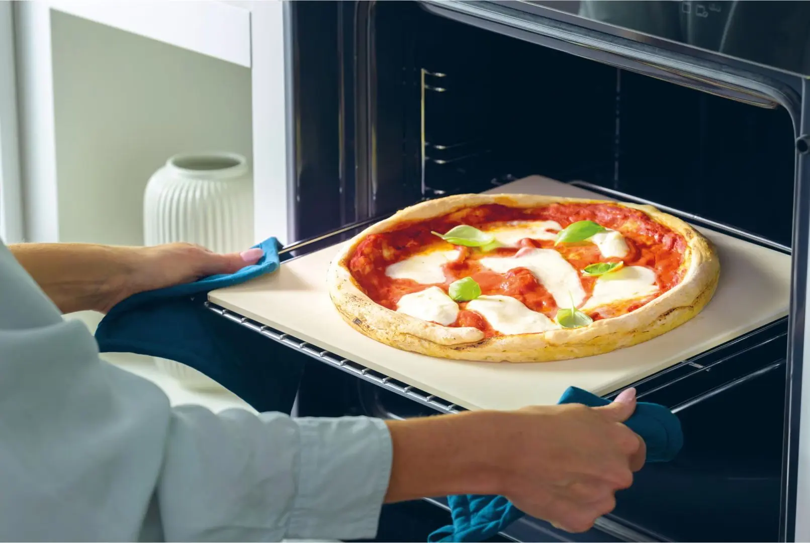 Cuptor electric incorporabil Candy Moderna FMBC P955S E0 (Black)