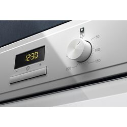 Встраиваемая электрическая духовка Electrolux EOF3H40BW (White) Thumb
