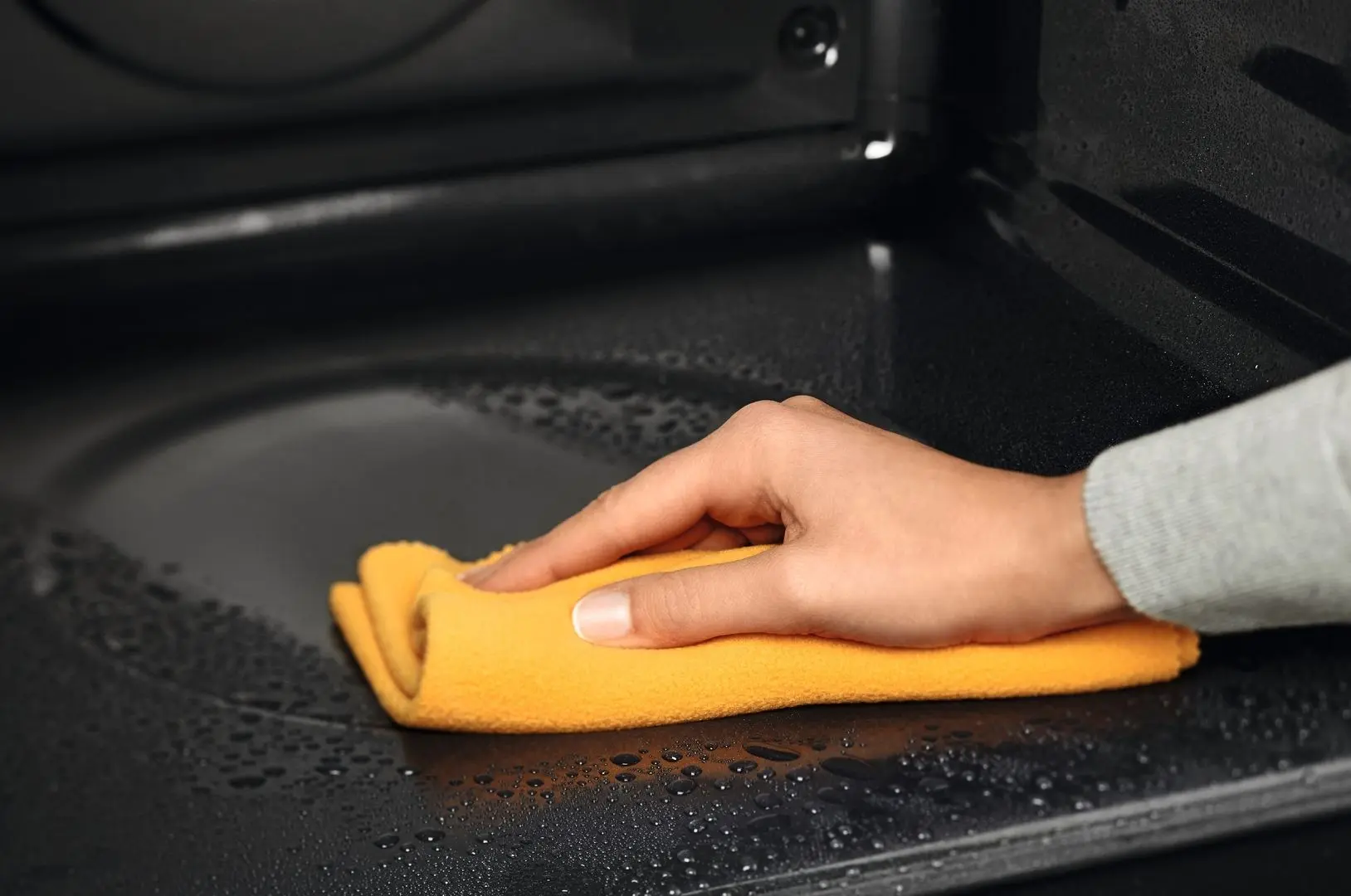 Встраиваемая электрическая духовка Electrolux EOF3H40BW (White) - 7