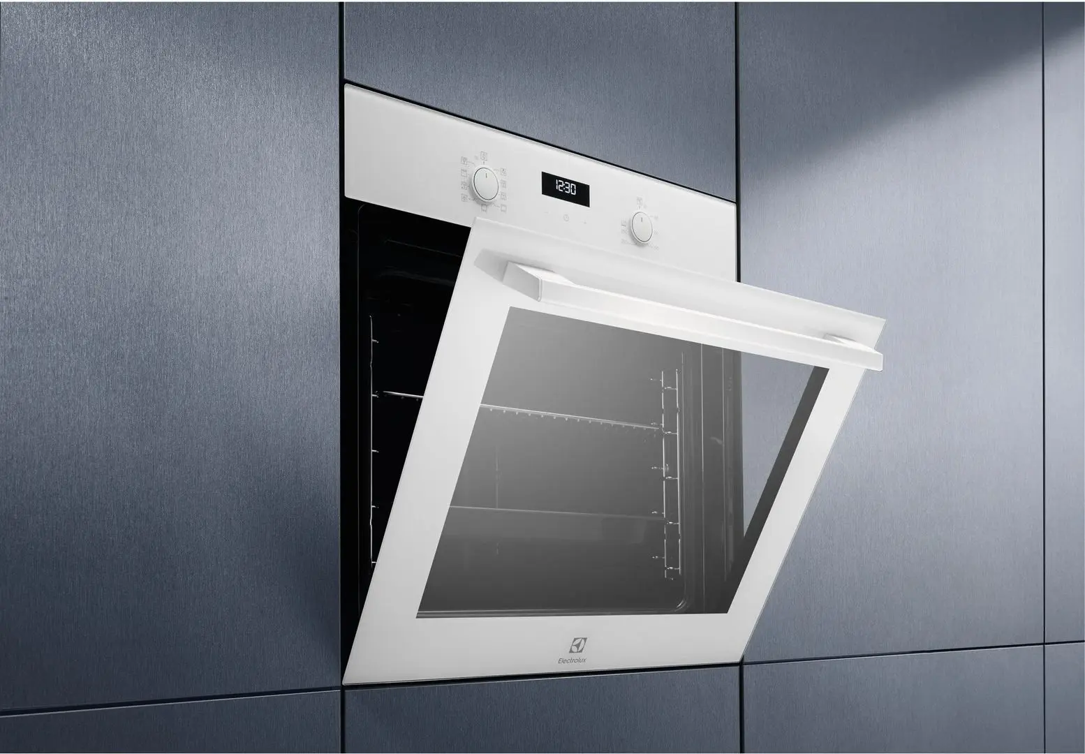 Встраиваемая электрическая духовка Electrolux EOF5C50BV (White) - 2