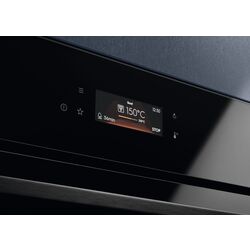 Встраиваемая электрическая духовка Electrolux SteamCrisp Pro 700 EOC8P39WZ (Black) Thumb