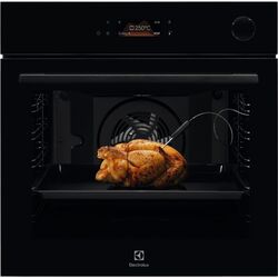 Встраиваемая электрическая духовка Electrolux SteamCrisp Pro 700 EOC8P39WZ (Black)