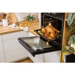 Встраиваемая электрическая духовка Gorenje BO 6735 E05B (Black) Thumb