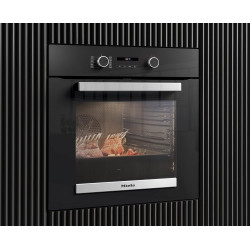 Встраиваемая электрическая духовка Miele H 2466 B (Black) Thumb