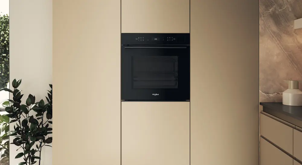 Cuptor electric incorporabil Whirlpool WOI7A8PT1SB (Black)