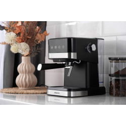 Кофемашина Ardesto YCM-E1700 (Black) Thumb