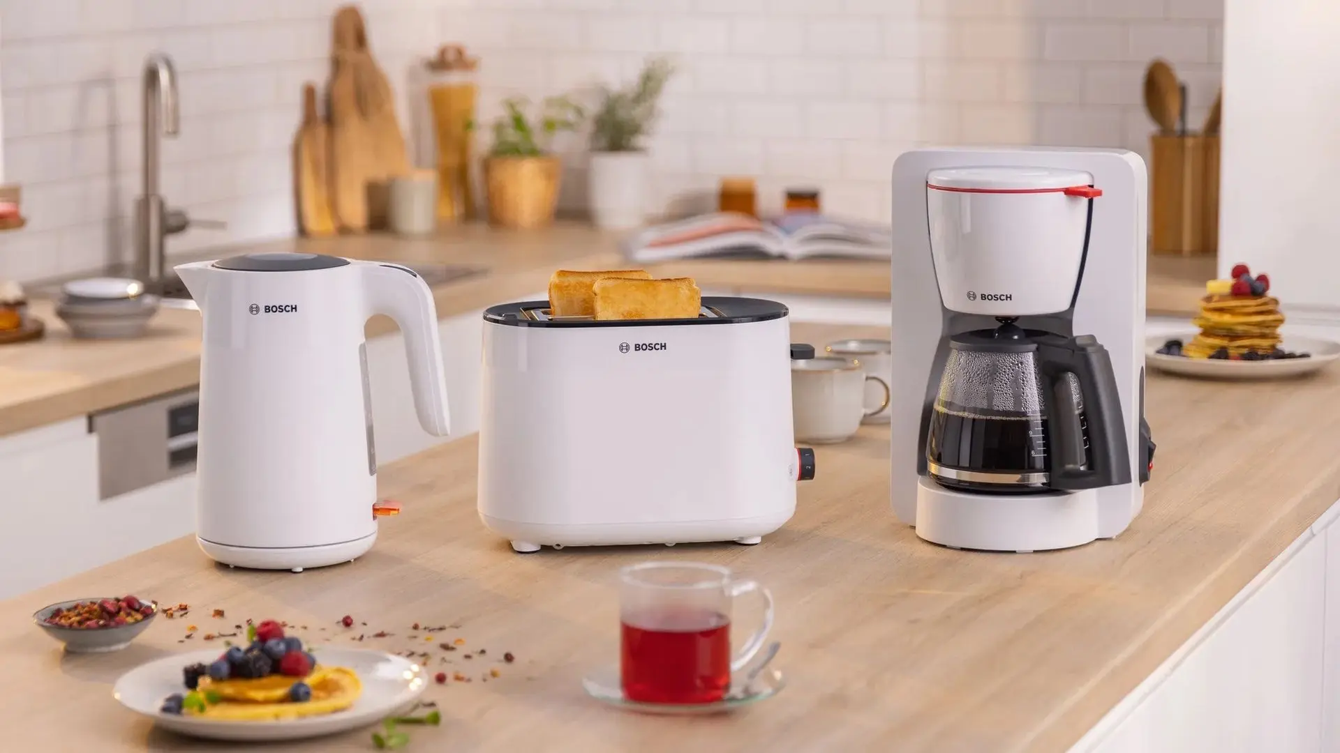 Cafetiera Bosch MyMoment TKA2M111 (White/Black)