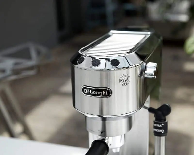 Aparat de cafea Delonghi Dedica Style EC 685.M (Silver)