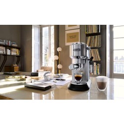 Aparat de cafea Delonghi Dedica Style EC 685.M (Silver) Thumb