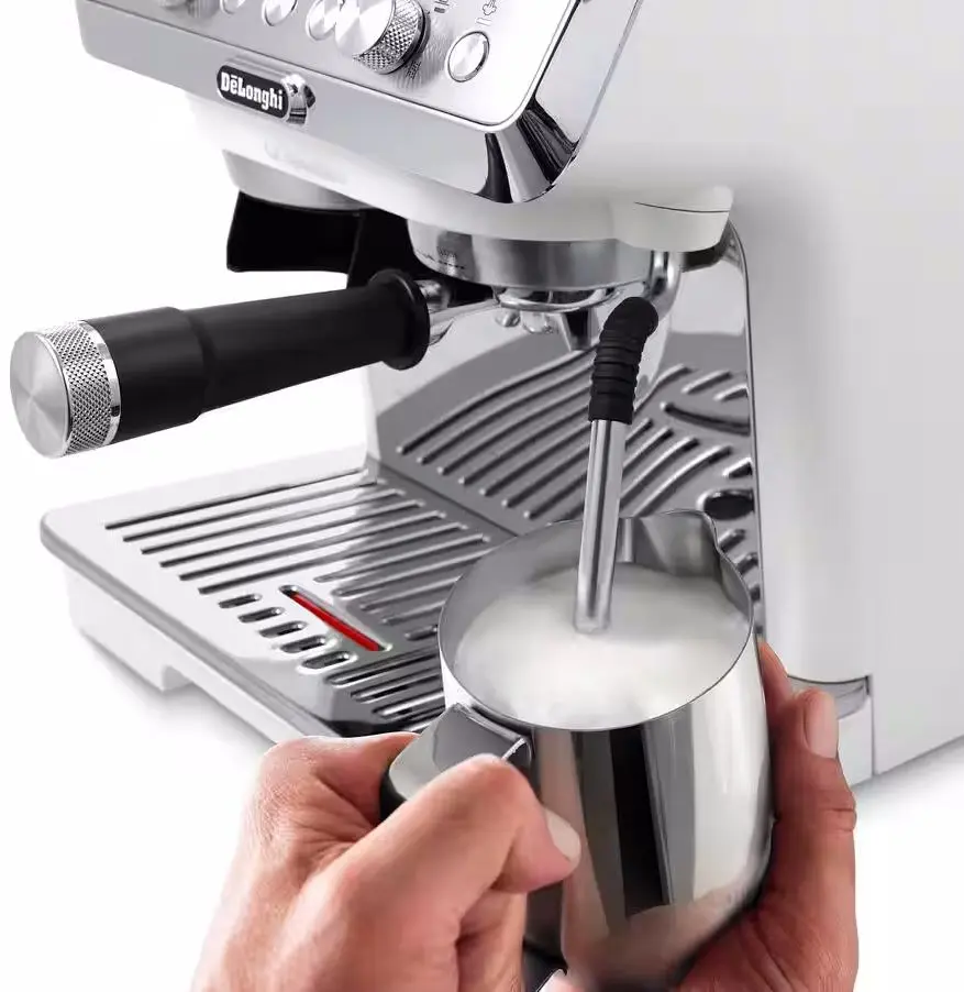 Кофемашина DeLonghi EC 9155.W (White)