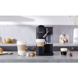 Aparat de cafea DeLonghi Lattissima One EN510.B (Black) Thumb