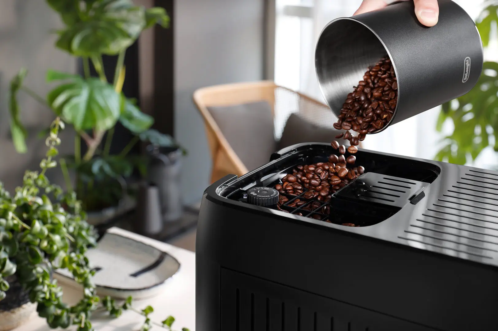 Кофемашина DeLonghi Magnifica Plus ECAM320.70.TB (Titanium Black)