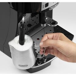 Кофемашина DeLonghi Magnifica S ECAM 22.112 B (Black) Thumb