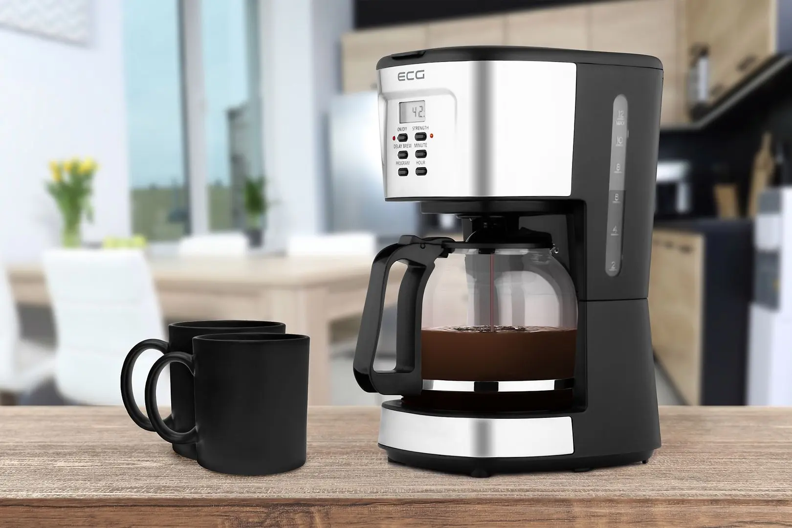 Кофеварка ECG KP 2125 Supreme (Black/Silver)