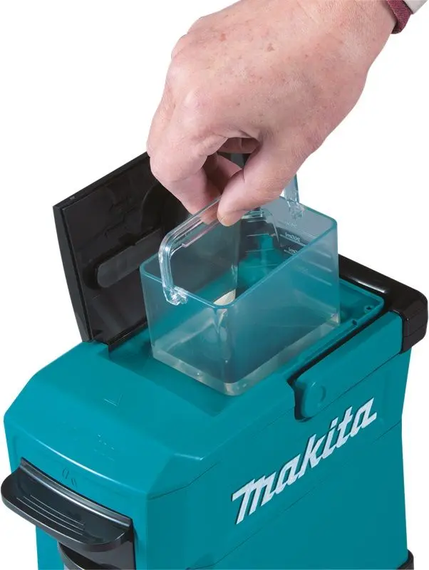 Cafetiera cu acumulator Makita DCM501Z (Blue/Black)