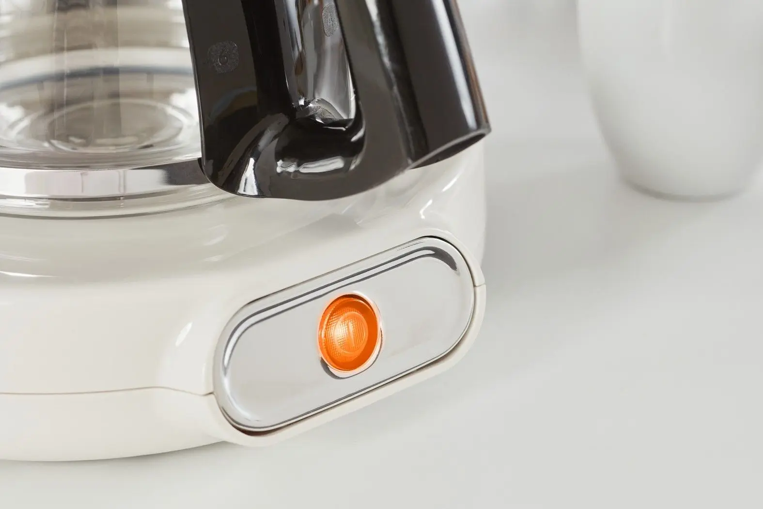 Кофеварка Moulinex Soleil FG385A30 (White) - 5