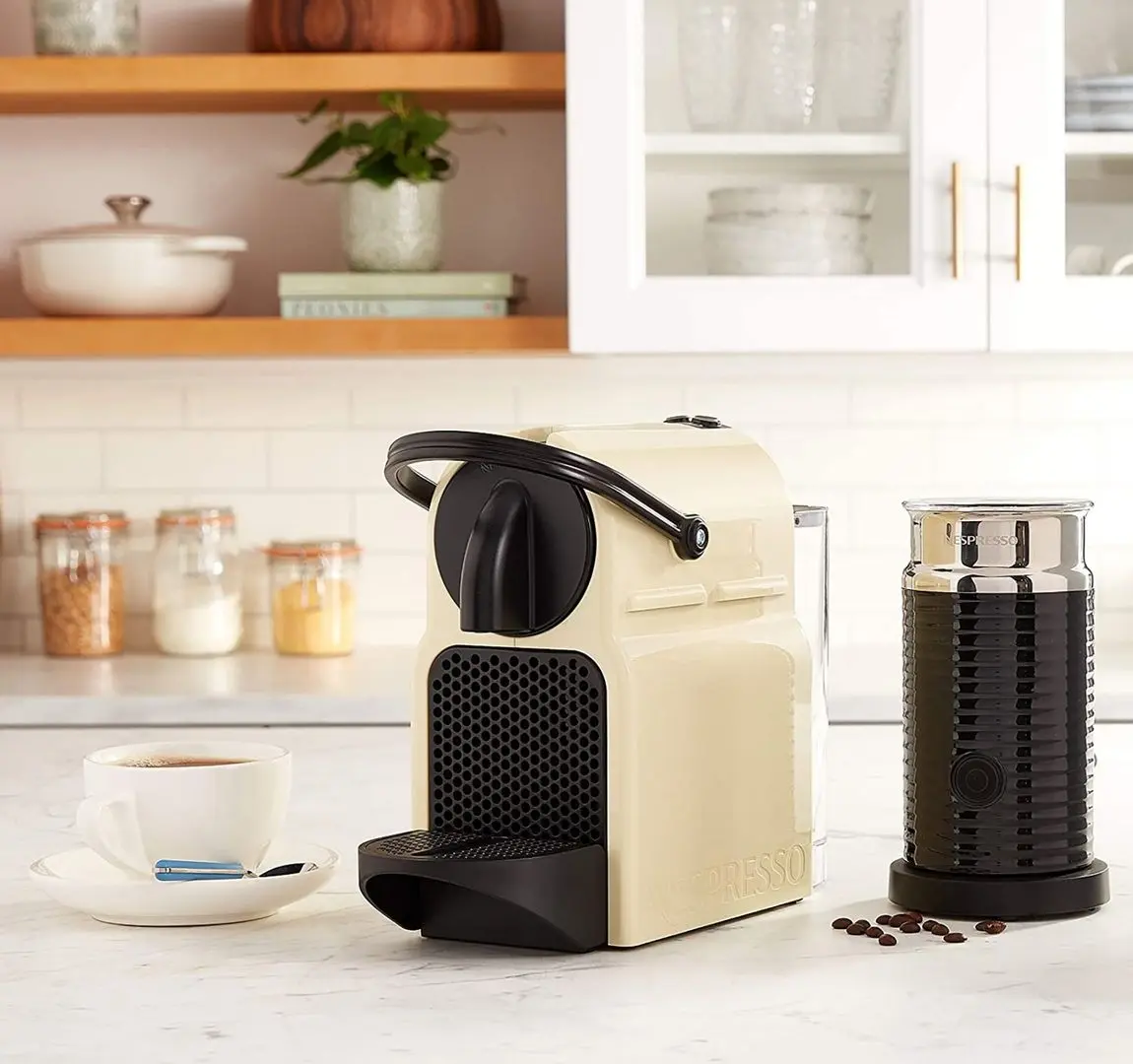 Кофемашина Nespresso Inissia Vanilla Cream (Beige)