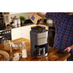 Кофеварка Russell Hobbs Grind&Brew 25610-56 (Black/Grey) Thumb