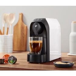 Aparat de cafea Tchibo Cafissimo Easy (White) Thumb