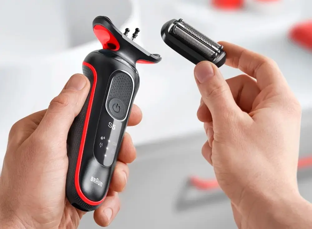 Aparat de ras electric Braun 51-R1000s (Black/Red)