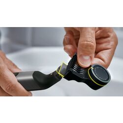 Aparat de ras electric Philips QP6552/15 (Chrome) Thumb