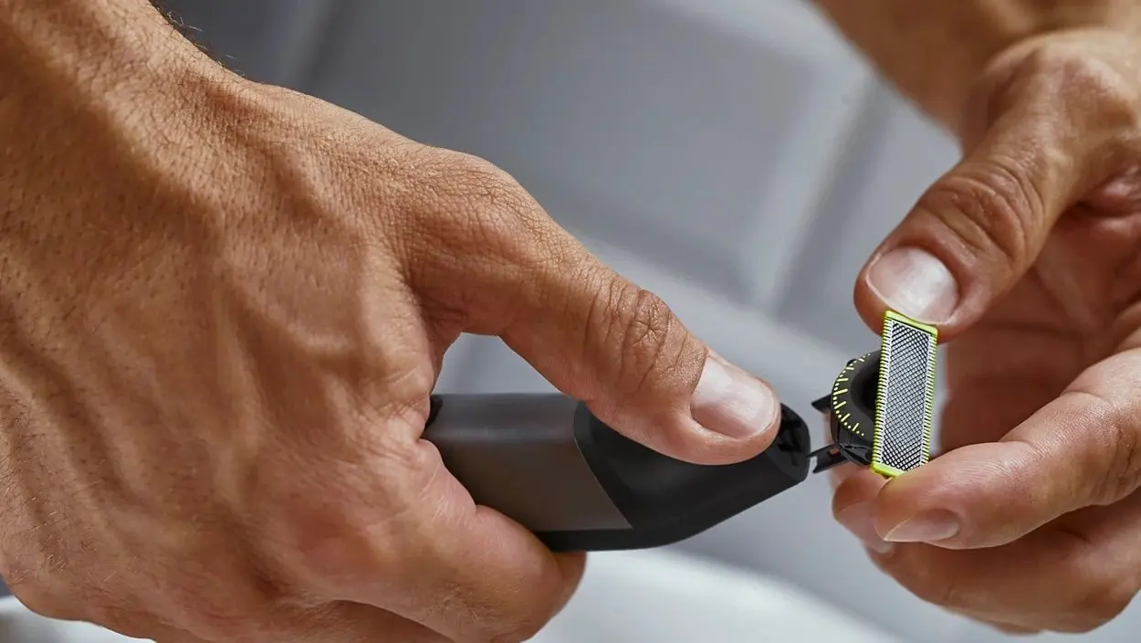 Электробритва Philips QP6652/61 (Chrome)