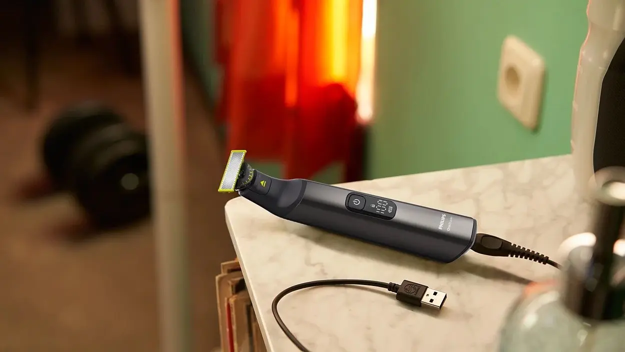 Электробритва Philips QP6652/61 (Chrome)