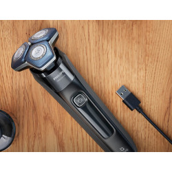 Aparat de ras electric Philips S7886/58 (Black) Thumb