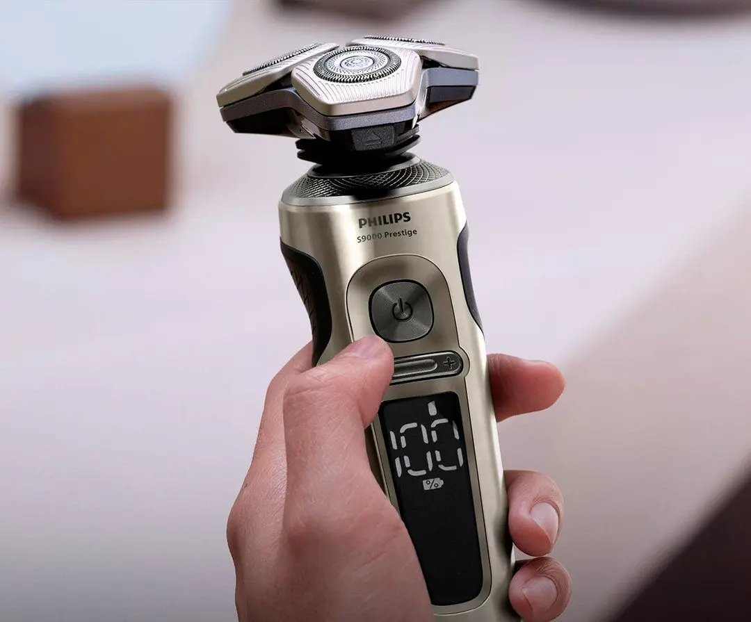 Электробритва Philips SP9883/36 (Champagne Gold)