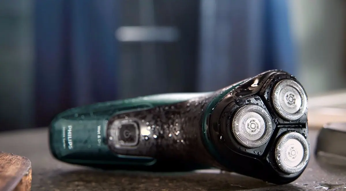 Электробритва Philips X3052/00 (Black/Green)