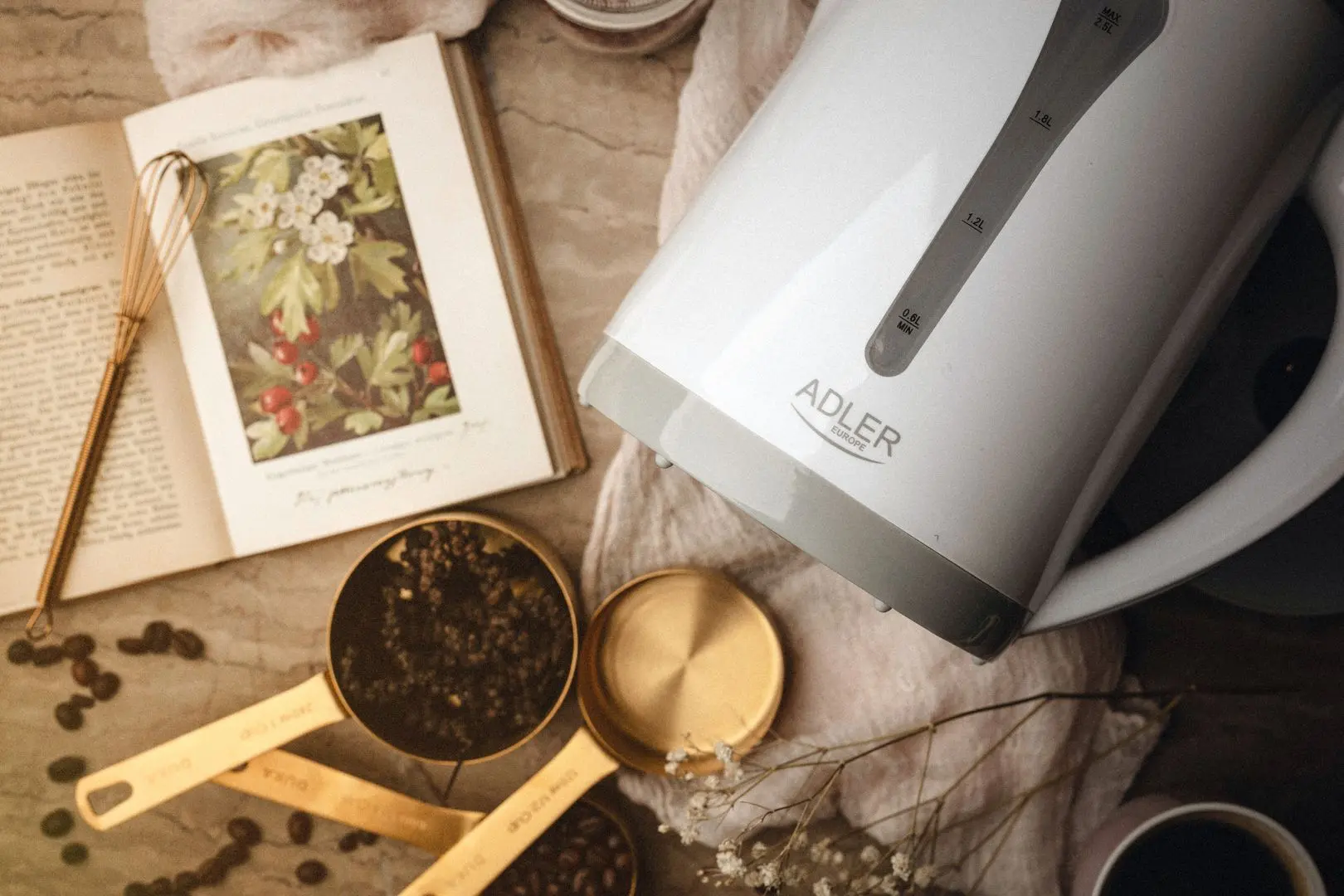 Fierbator electric Adler AD 1244