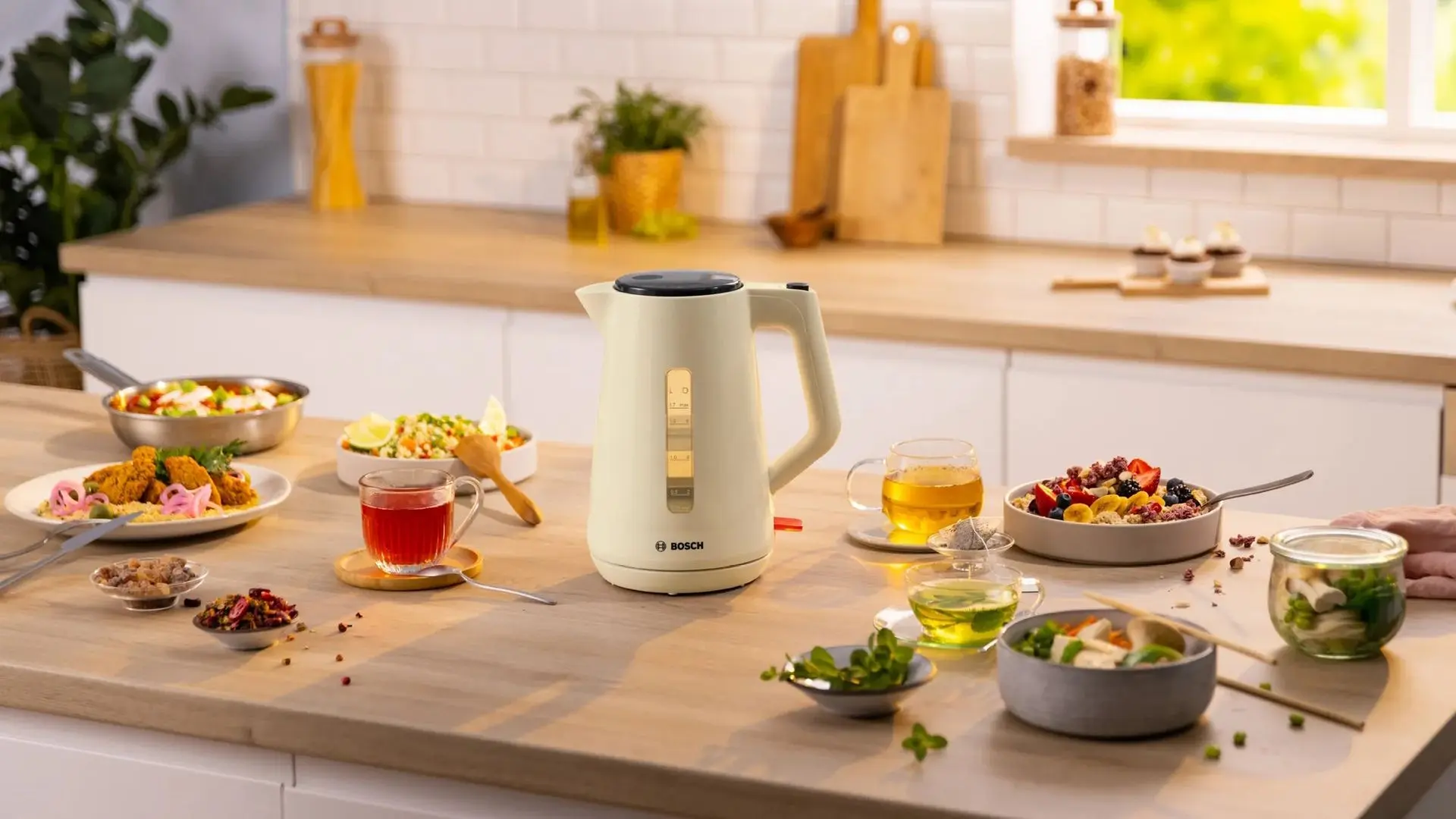 Fierbator electric Bosch MyMoment TWK1M127 (Beige)