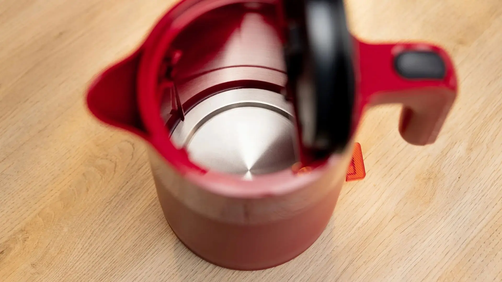 Электрочайник Bosch MyMoment TWK2M164 (Red)