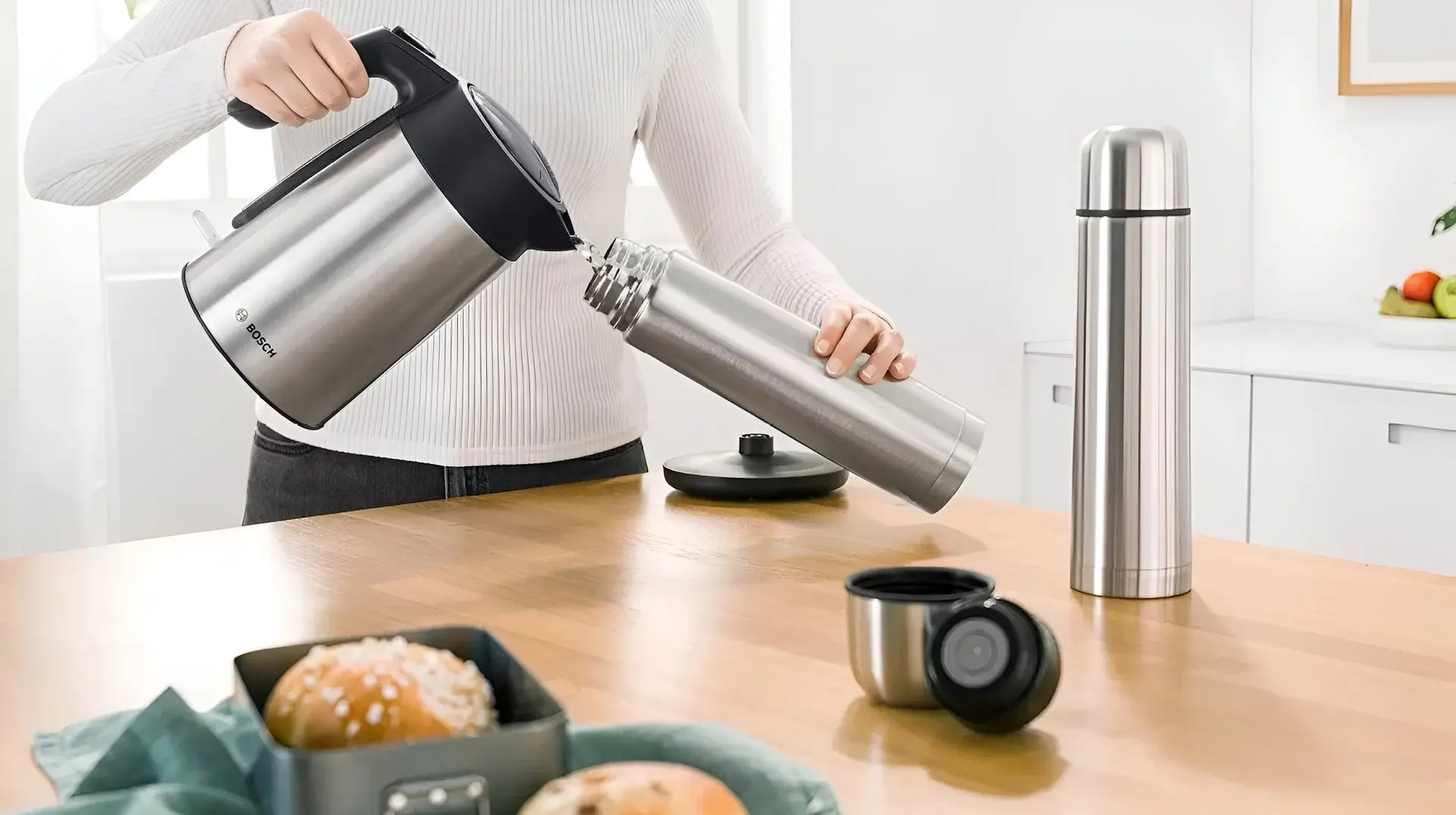 Электрочайник Bosch TWK7L460 (Inox/Black)