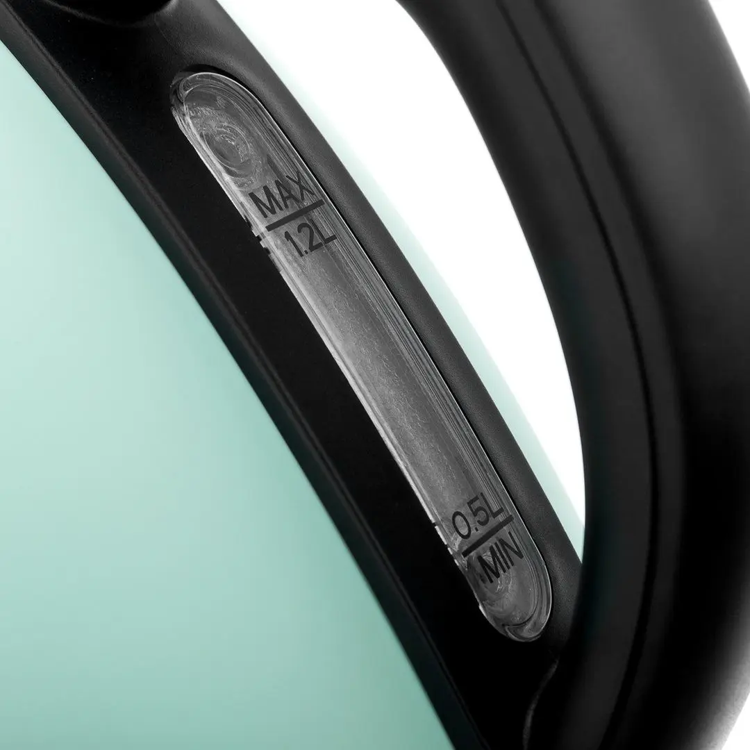 Электрочайник First FA-5407-3-GN (Green/Black)