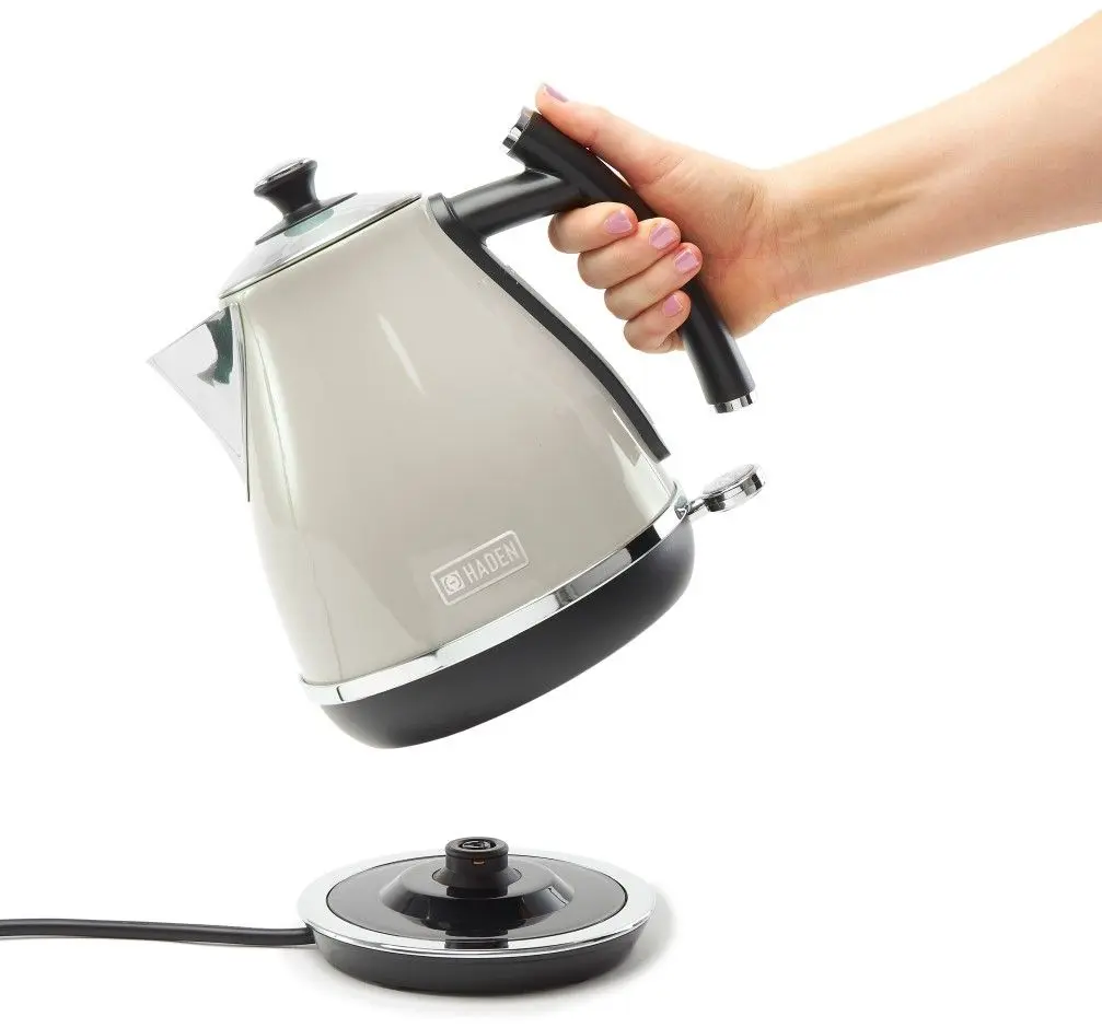 Электрочайник Haden HAD209221 (Grey/Black) - 4