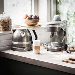 Электрочайник KitchenAid Artisan 5KEK1522EMS (Medallion Silver) Thumb